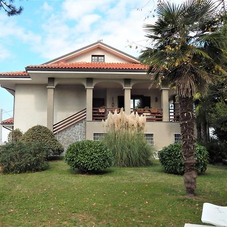 Bed and Breakfast Amo' Le Langhe Narzole Exterior foto