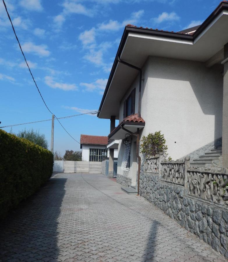Bed and Breakfast Amo' Le Langhe Narzole Exterior foto